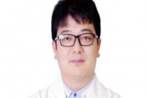 海峽美容外科尹衛(wèi)東擅長什么項目