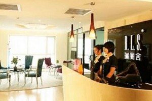 北京瑞麗舍時(shí)尚整形美容醫(yī)院整形價(jià)格表一覽及醫(yī)院整形介紹