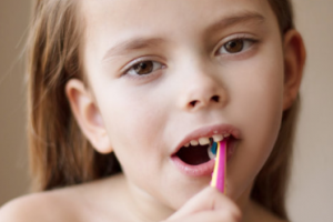 南京東美整形美容醫(yī)院荊磊整形價格表附玻尿酸精華導(dǎo)入案例展示