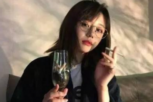 長沙麗茲卡爾醫(yī)學(xué)美容診所張曉蕾整形價格表附無針水光案例展示