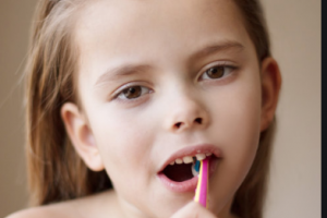 邵陽(yáng)小張醫(yī)療美容診所張紅弟整形價(jià)格表附肋軟骨隆鼻案例展示