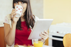 邵陽(yáng)愛(ài)爾眼科醫(yī)院王業(yè)興整形價(jià)格表附切開(kāi)雙眼皮案例展示