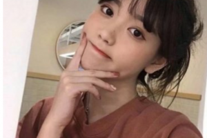 益陽市中心醫(yī)院美容整形科劉靜整形價格表附玻尿酸墊下巴案例展示