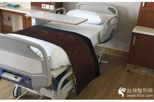 成都八大處眼部手術貴不貴？眼部手術價格多少錢及案例展示