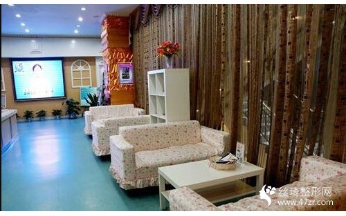 哈爾濱211美容科割雙眼皮手術(shù)果真好附案例展示