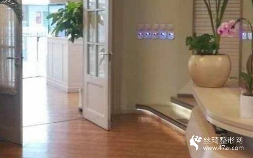 北京容悅醫(yī)療美容如何？附吸脂瘦身真實案例展示