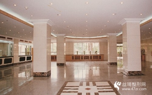 珠海人民醫(yī)院整形怎么樣？抽脂手術(shù)日記分享附醫(yī)生推薦