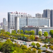 長沙市中醫(yī)院假體隆鼻燒傷科