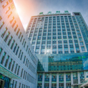 攀枝花中西醫(yī)結合醫(yī)院醫(yī)學隆鼻整形美容科