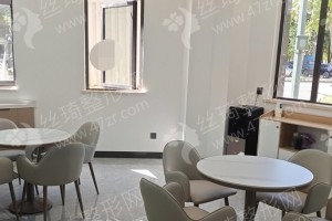 常州做美容冠機構(gòu)排行榜美容冠恢復(fù)案例反饋_美容冠醫(yī)生案例記錄點評_醫(yī)院實力盤點