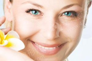 廣州做牙齒種植醫(yī)院排名醫(yī)院介紹-醫(yī)院實力簡介！牙齒種植醫(yī)生案例細節(jié)評價