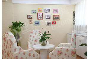 濟(jì)南做隆胸醫(yī)院排名醫(yī)院介紹|醫(yī)院擅長(zhǎng)_隆胸醫(yī)生術(shù)后案例評(píng)價(jià)